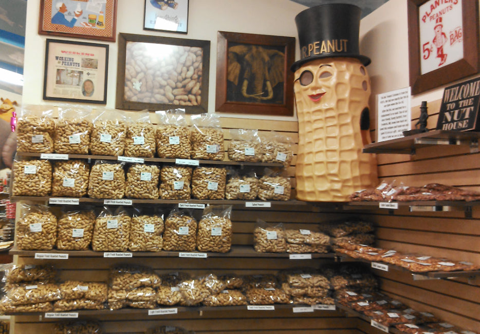 Mr. Peanut – Mister Ed's Elephant Museum & Candy Emporium
