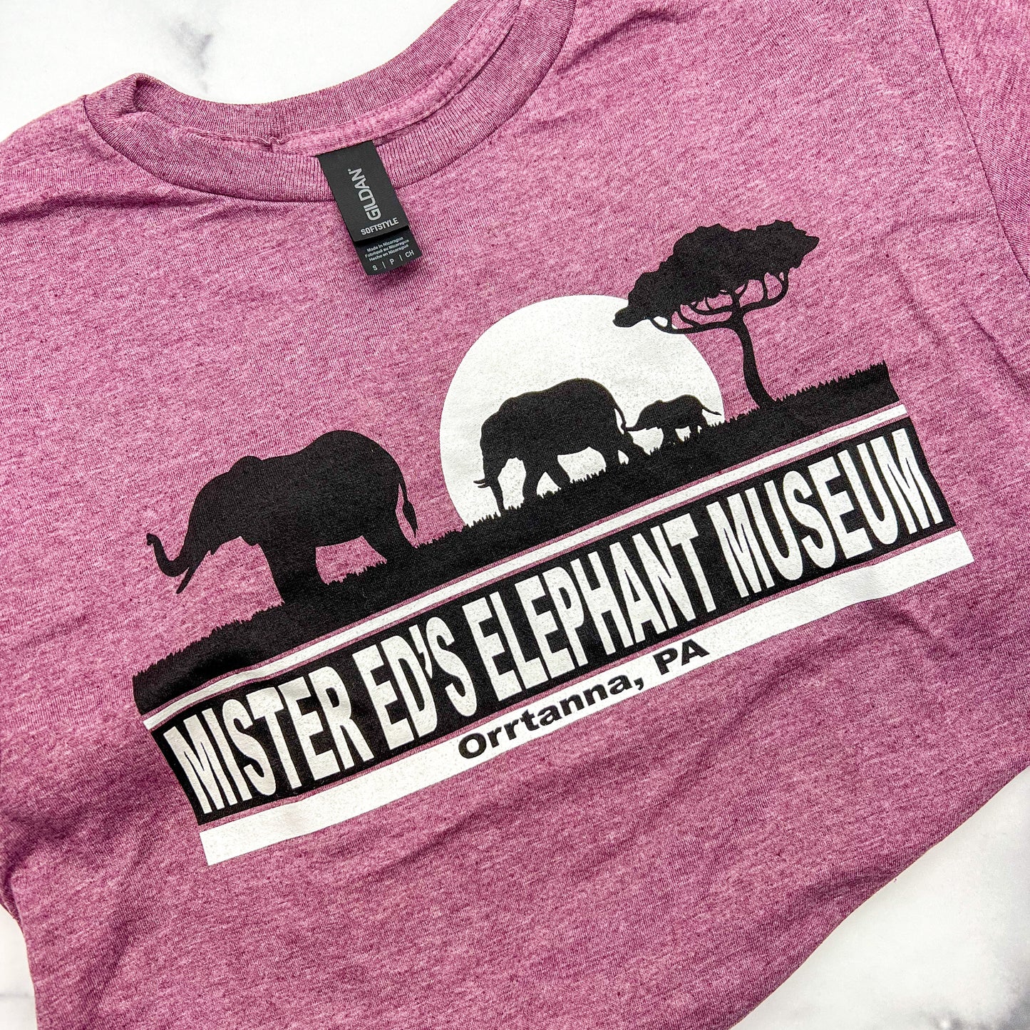 Tshirt - Silhouette Elephant