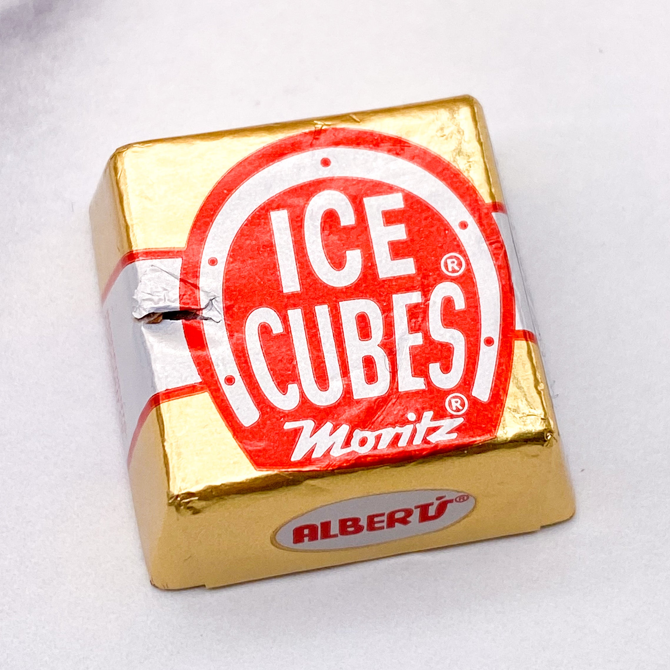 http://mistereds.com/cdn/shop/products/IceCubes.jpg?v=1644945072