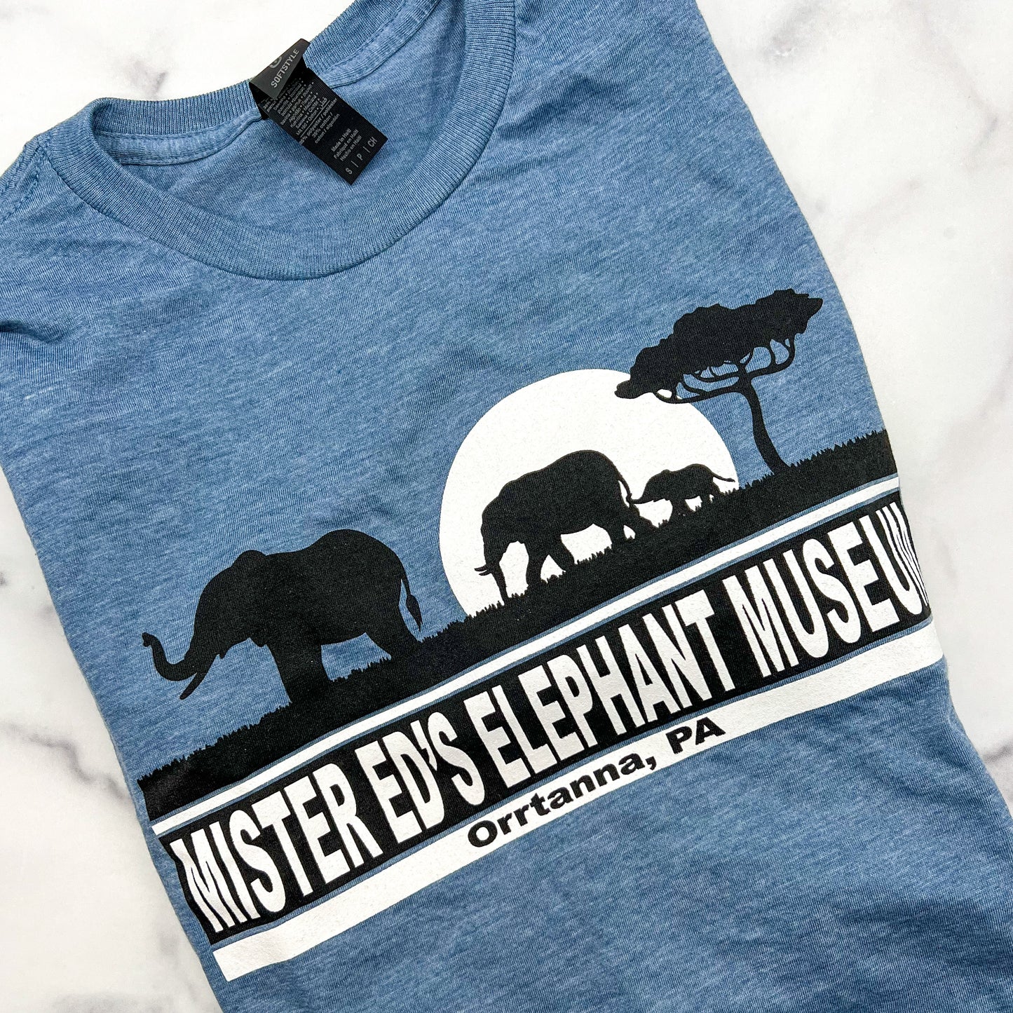 Tshirt - Silhouette Elephant